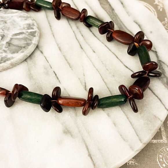 Vintage 1970s Wood Bead Necklace Brown Green Retro Boho Hippie Natural - Picture 3 of 5